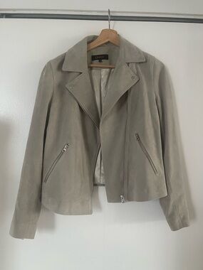 Quince Women's Light Gray Suede Moto Jacket with Zip Pockets
